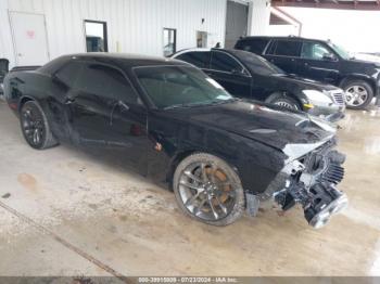  Salvage Dodge Challenger