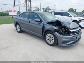  Salvage Volkswagen Jetta