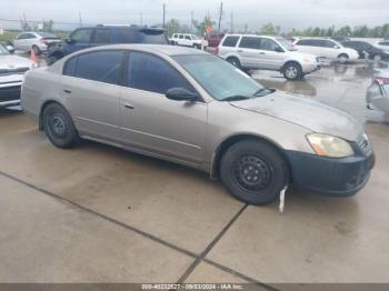  Salvage Nissan Altima