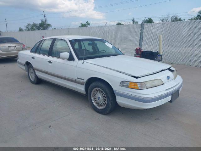  Salvage Ford Crown Victoria