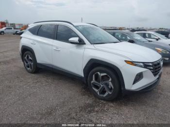  Salvage Hyundai TUCSON