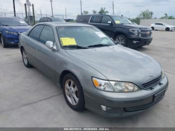  Salvage Lexus Es