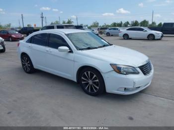  Salvage Chrysler 200