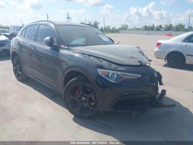  Salvage Alfa Romeo Stelvio