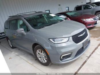  Salvage Chrysler Pacifica