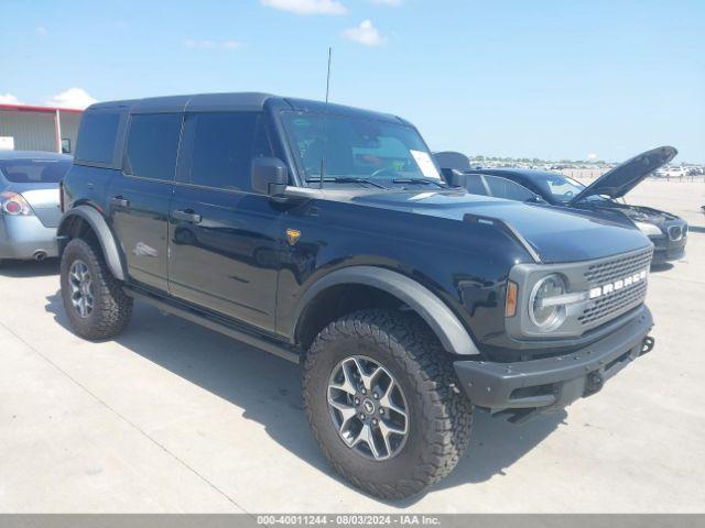  Salvage Ford Bronco