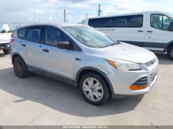  Salvage Ford Escape