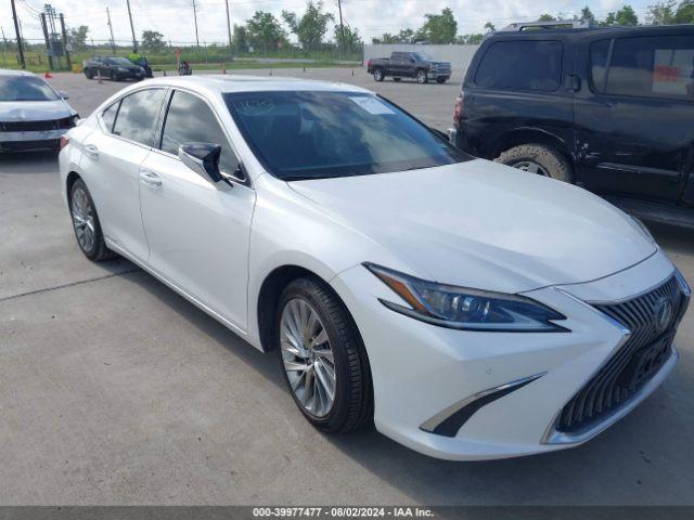  Salvage Lexus Es