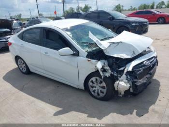  Salvage Hyundai ACCENT