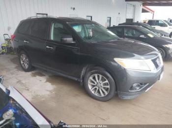  Salvage Nissan Pathfinder