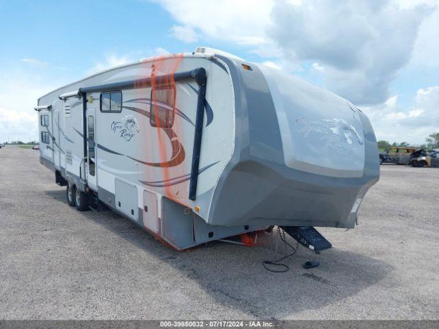  Salvage 5th Wheel Other