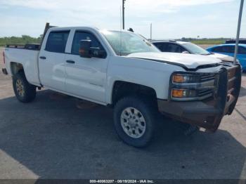  Salvage Chevrolet Silverado 2500