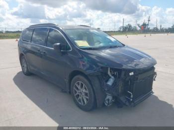  Salvage Chrysler Voyager