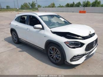  Salvage Mercedes-Benz GLA