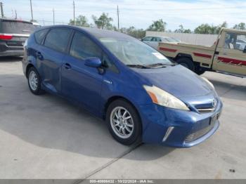  Salvage Toyota Prius v