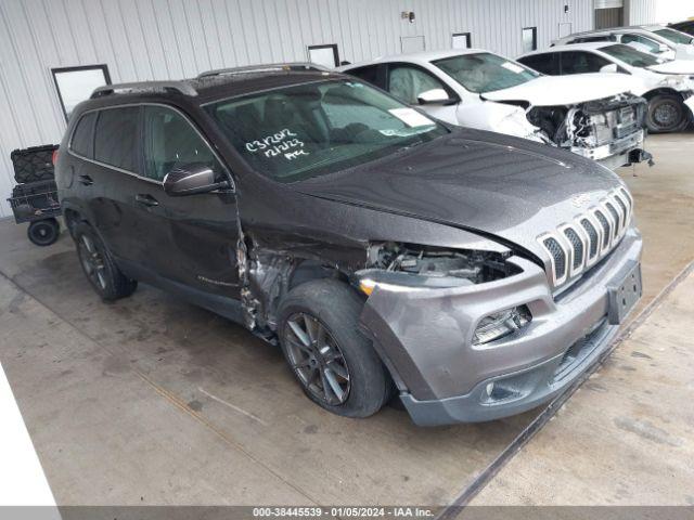  Salvage Jeep Cherokee