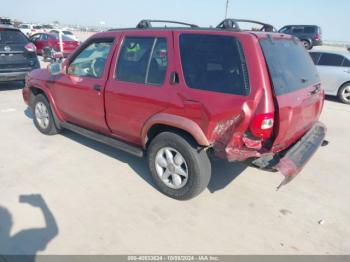  Salvage Nissan Pathfinder