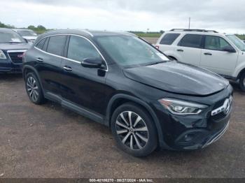  Salvage Mercedes-Benz GLA