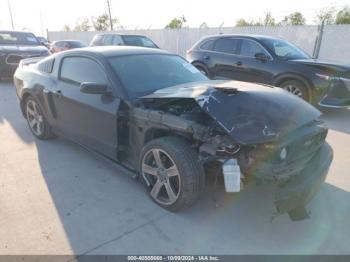  Salvage Ford Mustang