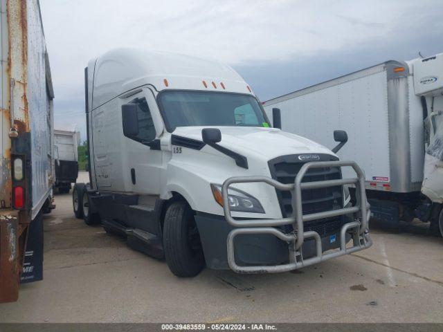  Salvage Freightliner New Cascadia 126