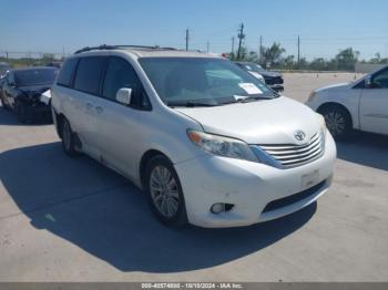  Salvage Toyota Sienna