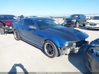  Salvage Ford Mustang