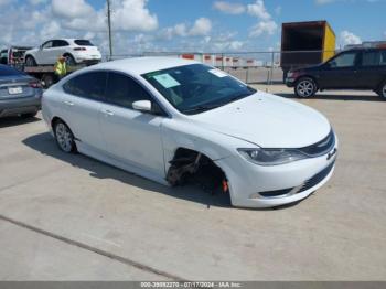  Salvage Chrysler 200