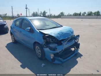  Salvage Toyota Prius c