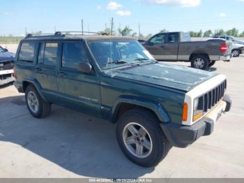  Salvage Jeep Cherokee