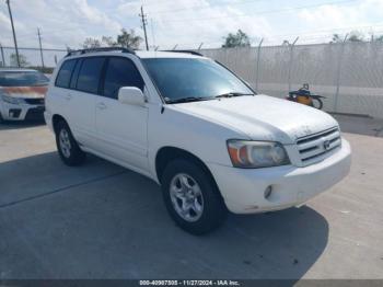  Salvage Toyota Highlander