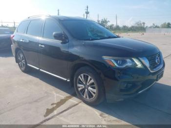  Salvage Nissan Pathfinder