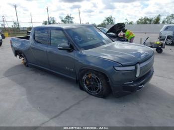  Salvage Rivian R1T