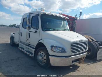  Salvage Freightliner M2