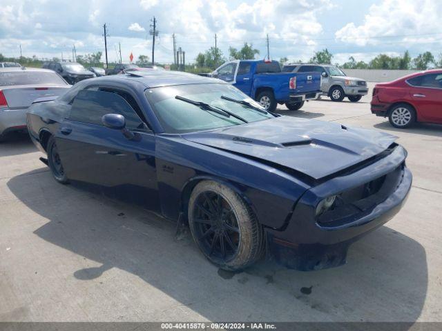  Salvage Dodge Challenger