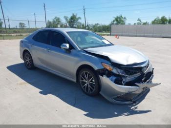  Salvage Toyota Camry