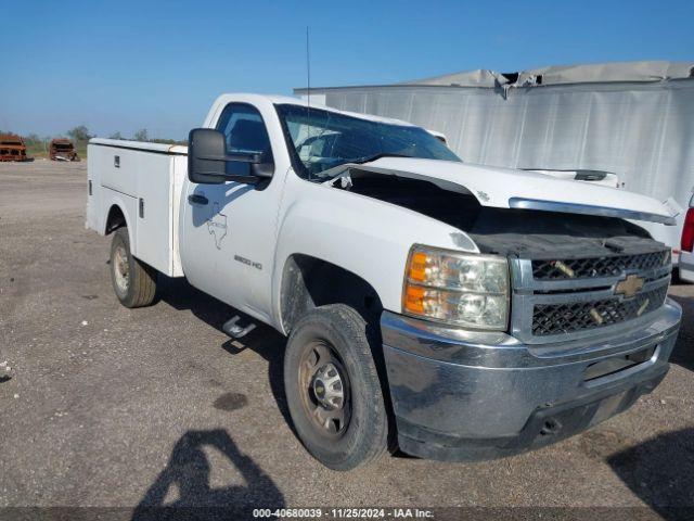  Salvage Chevrolet Silverado 2500