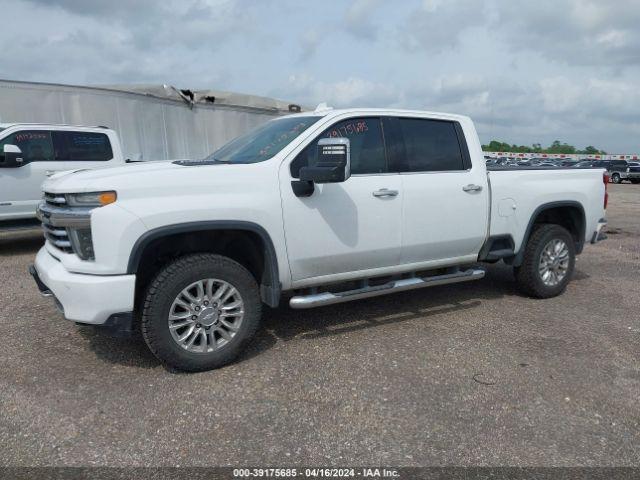  Salvage Chevrolet Silverado 2500