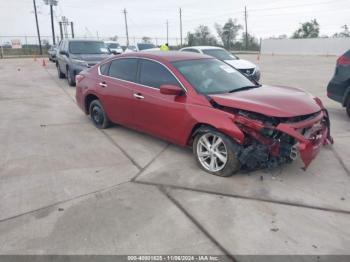  Salvage Nissan Altima