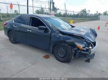  Salvage Nissan Altima