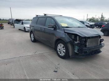  Salvage Kia Sedona