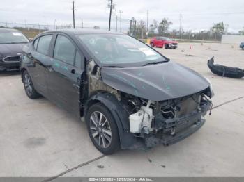  Salvage Nissan Versa