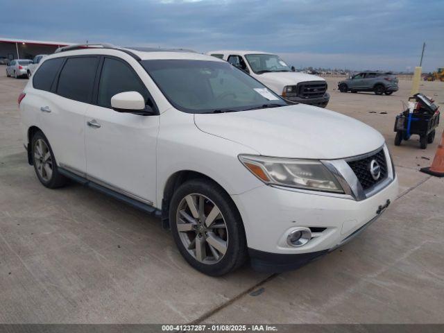  Salvage Nissan Pathfinder