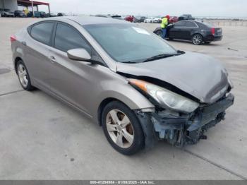  Salvage Hyundai ELANTRA