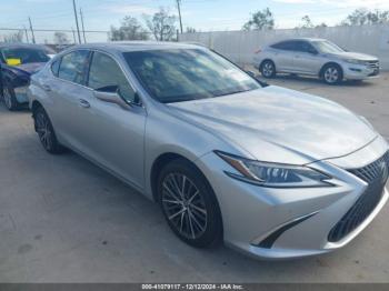  Salvage Lexus Es