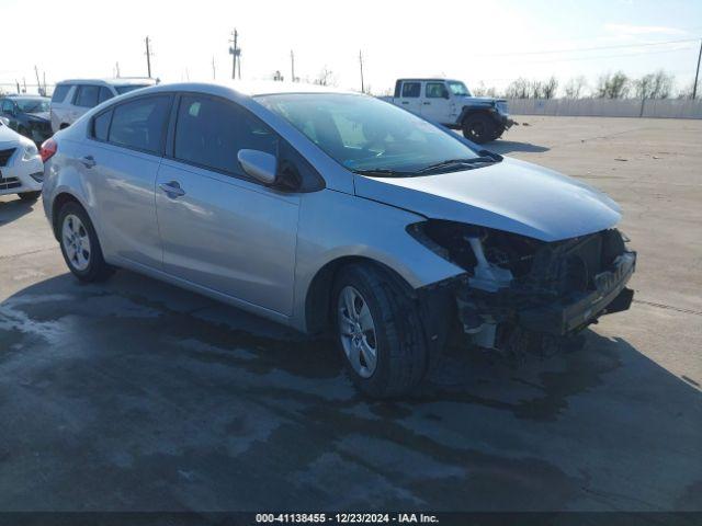  Salvage Kia Forte