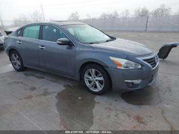  Salvage Nissan Altima