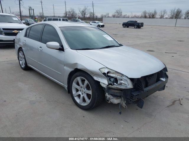  Salvage Nissan Maxima