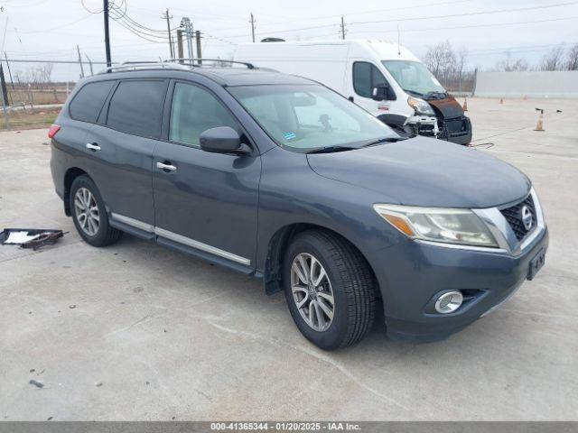  Salvage Nissan Pathfinder