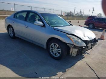  Salvage Nissan Altima