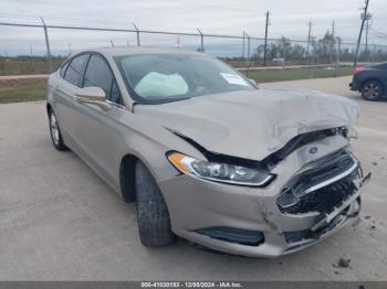  Salvage Ford Fusion